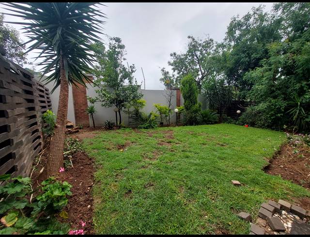 3 BEDROOM APARTMENT RENTED IN FOURWAYS